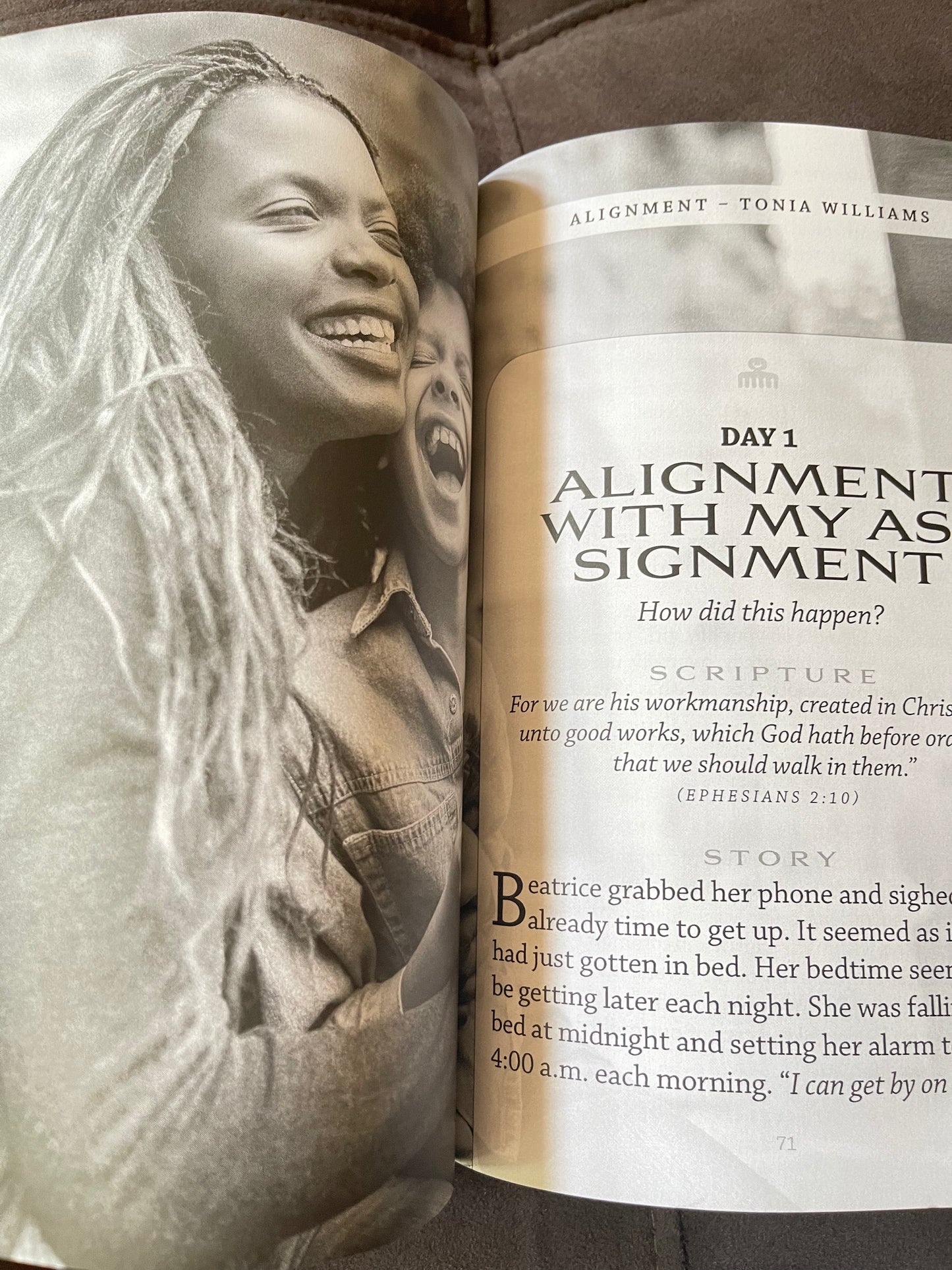 Women of Color Daily Devotional Fall #2 - 6 Pack